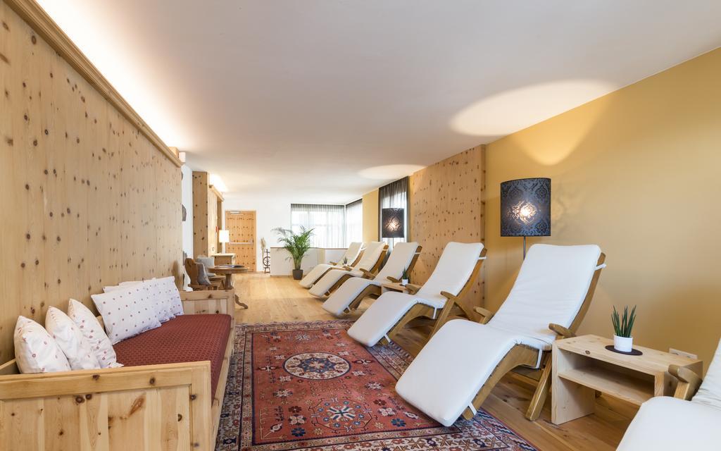 Hotel Villa Kastelruth Bagian luar foto
